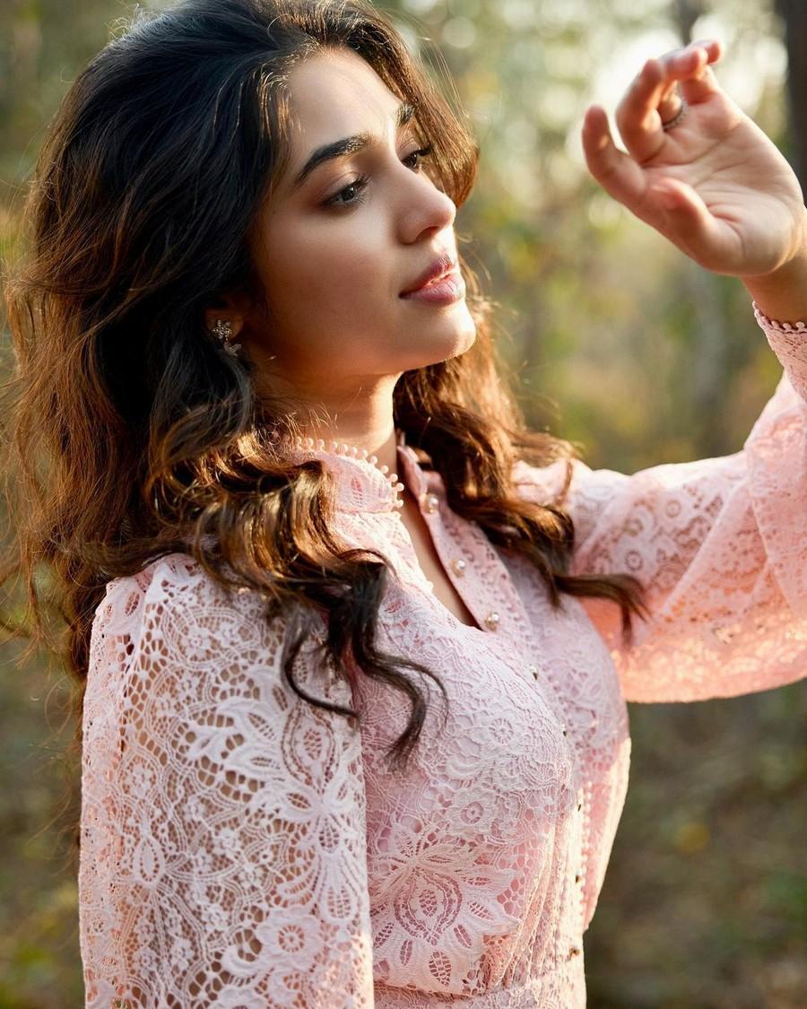 Krithi Shetty 7