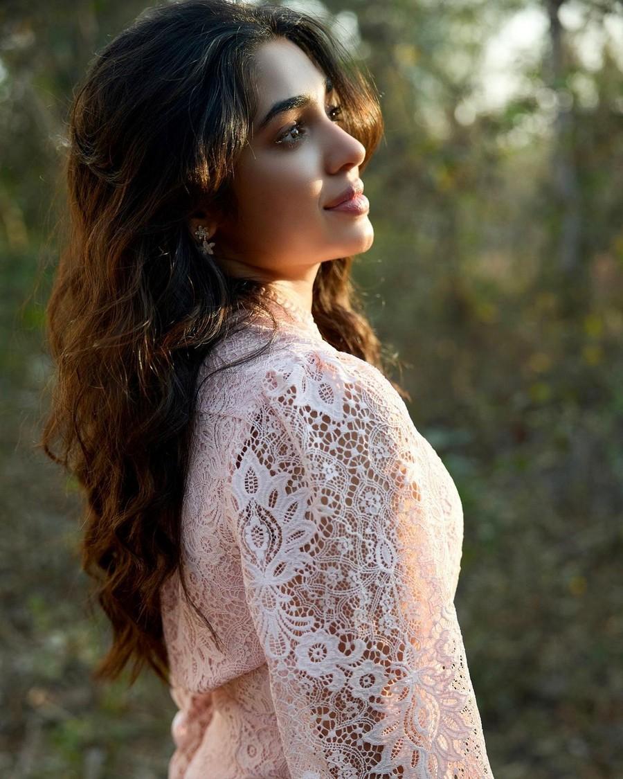 Krithi Shetty 9