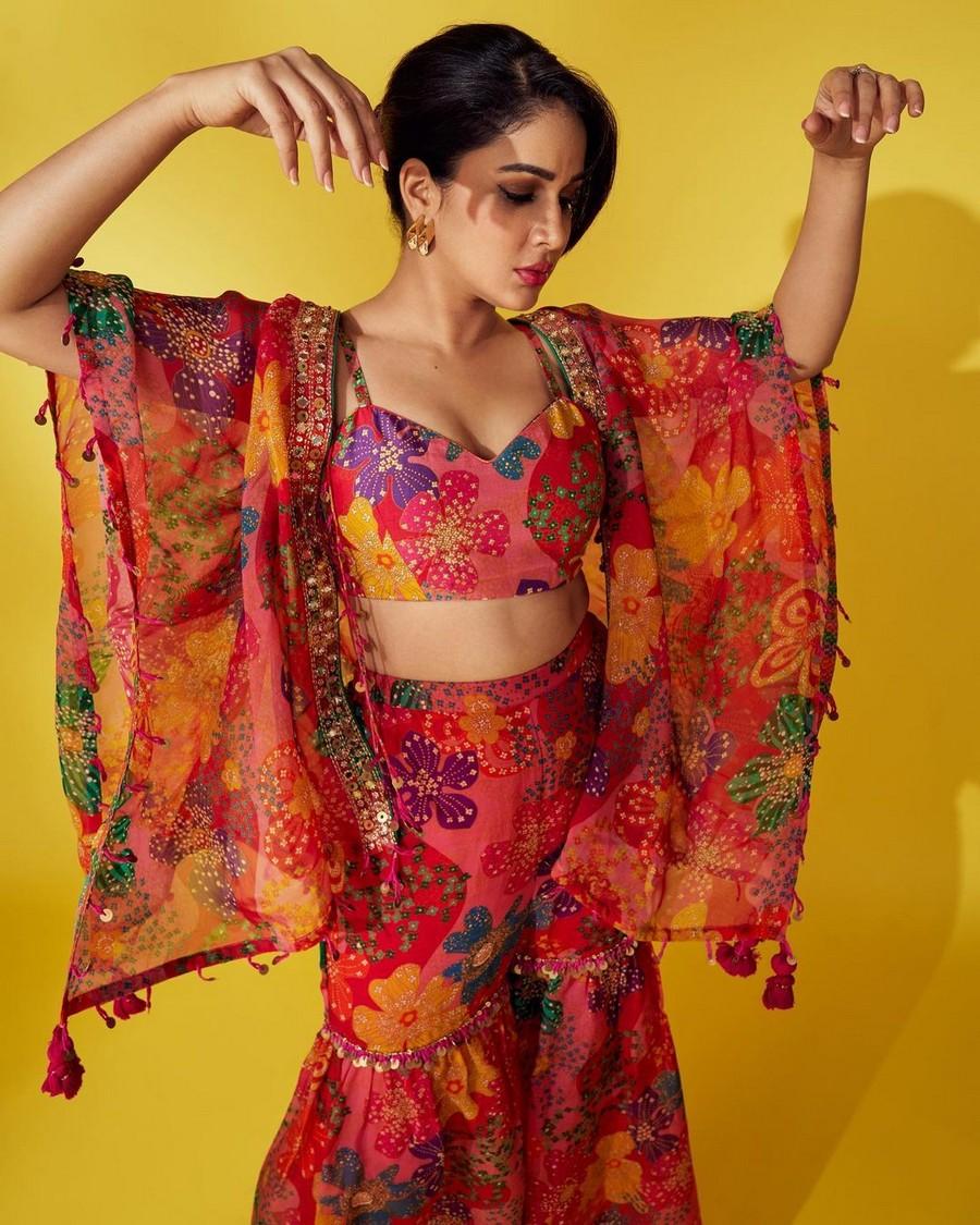 Lavanya Tripathi 6