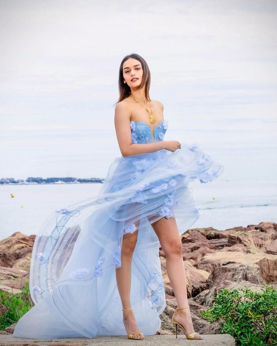 Manushi Chhillar 2