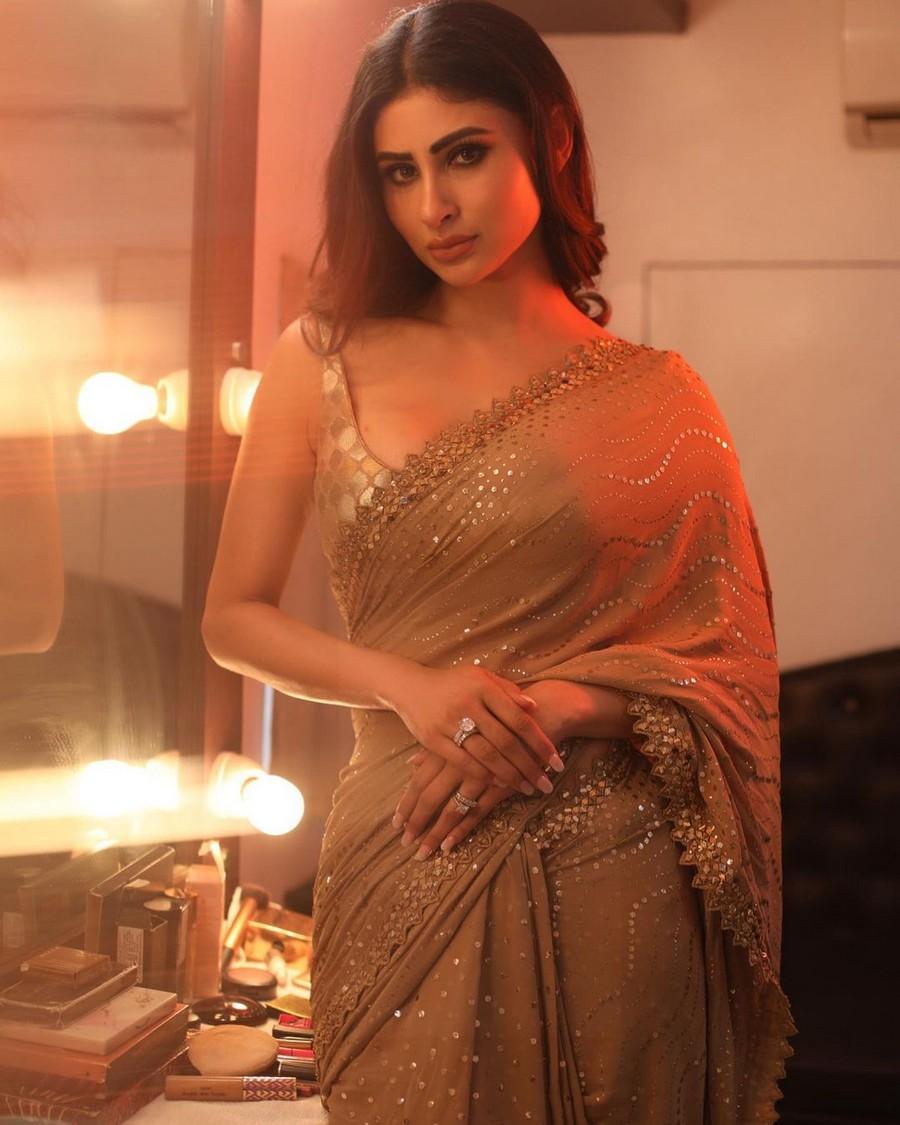 Mouni Roy