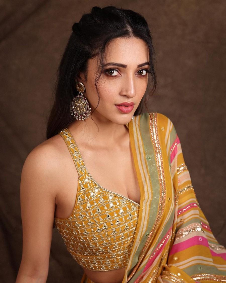 Neha Sshetty 2