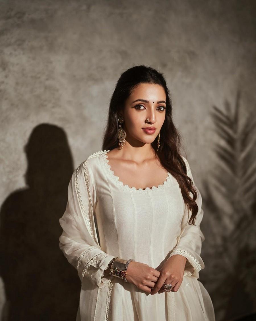 Neha Sshetty 6