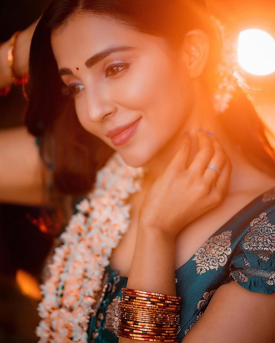 Parvati Nair 5