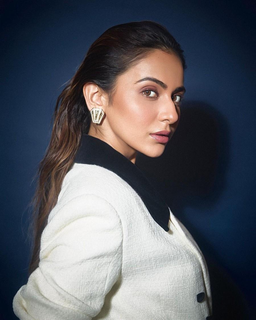 Rakul 8