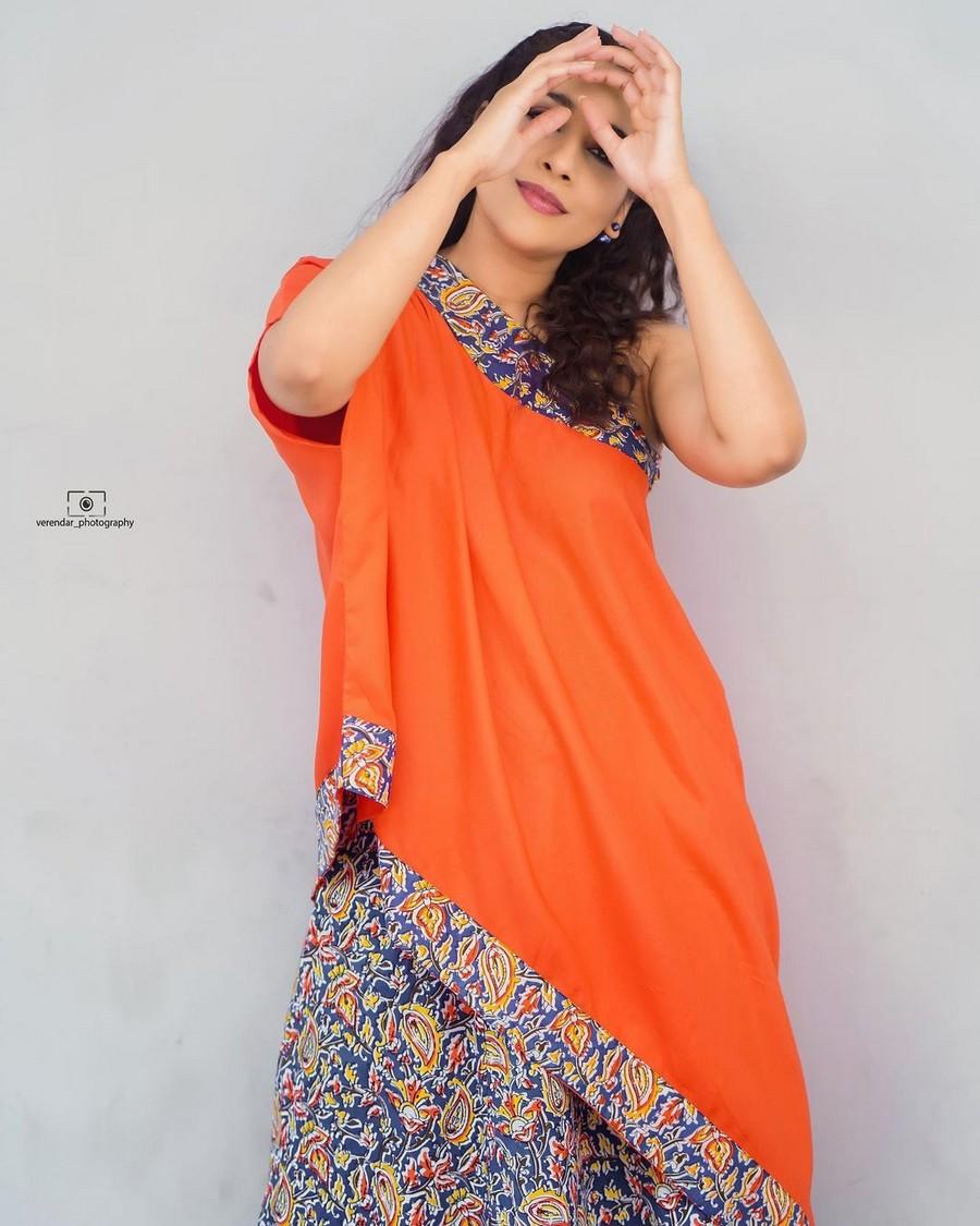 Rashmi Gautam 5