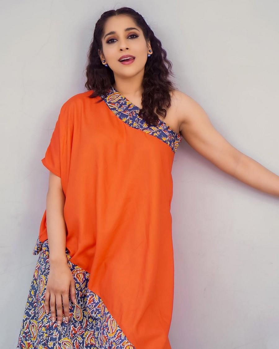 Rashmi Gautam 7