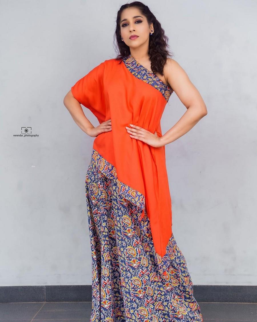 Rashmi Gautam 8