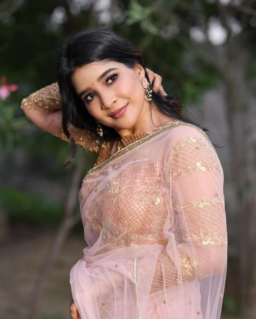 Sakshi Agarwal 6