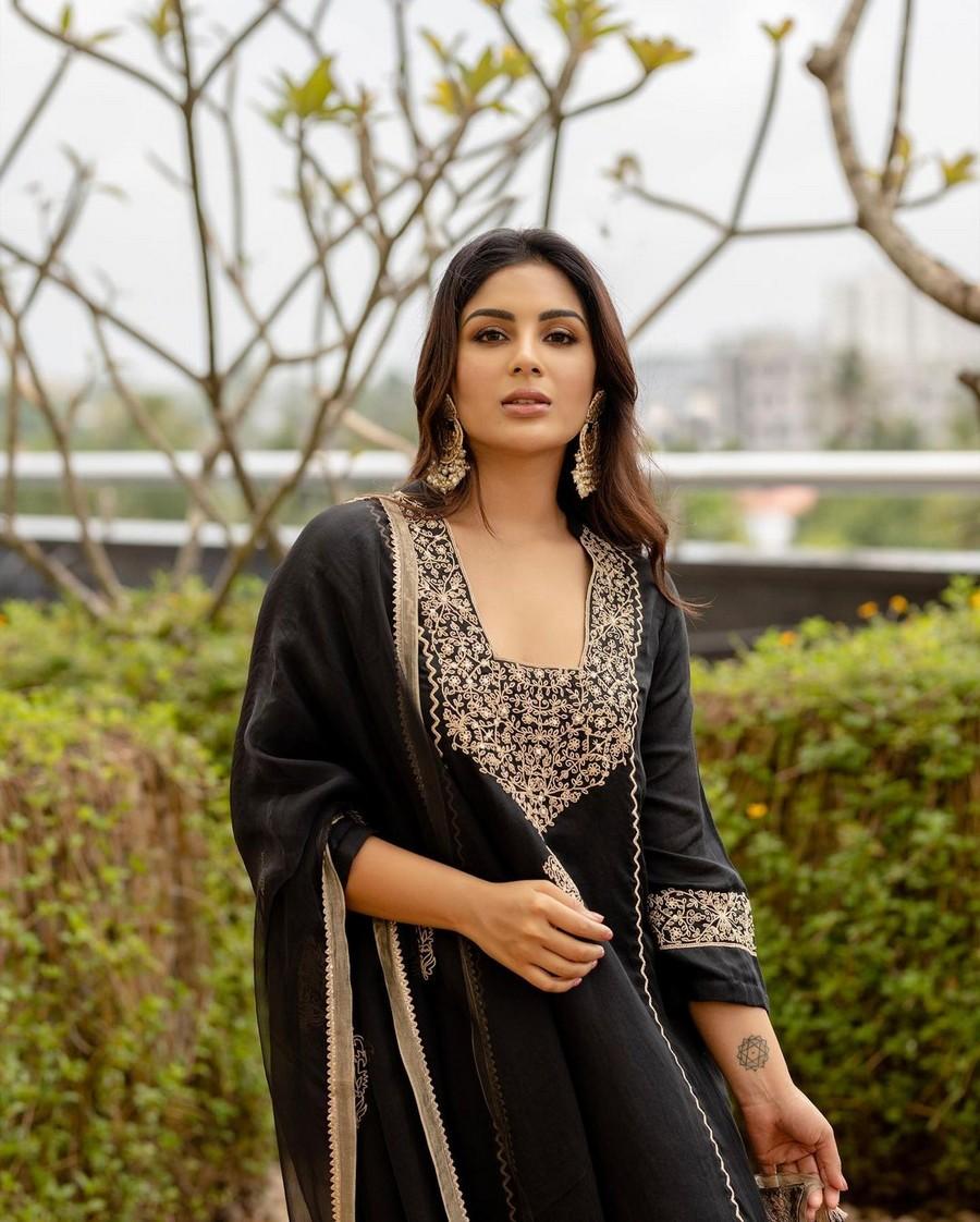 Samyuktha Menon 12
