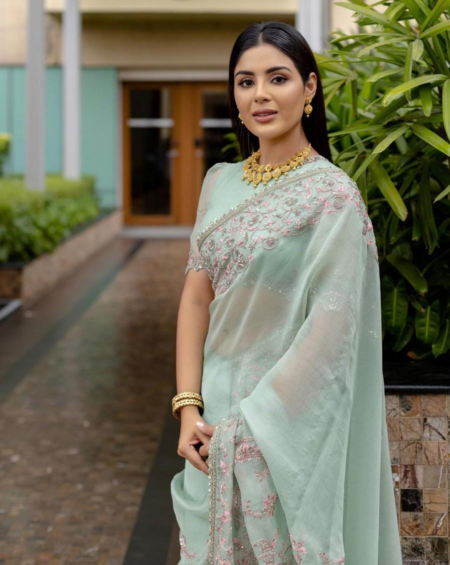 Samyuktha Menon 4