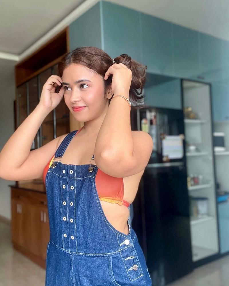 shobhita Rana 1