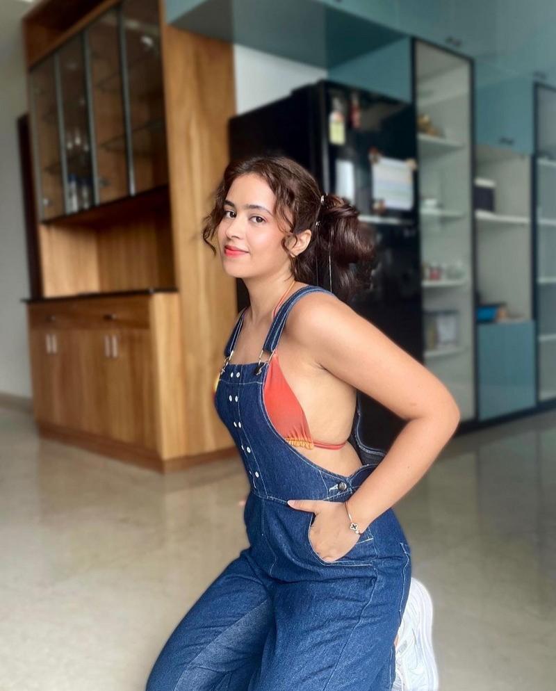 shobhita Rana 4