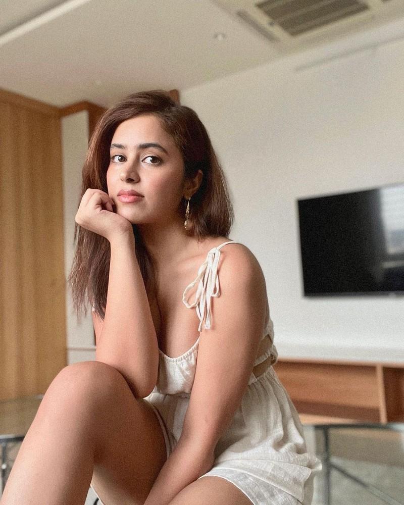 shobhita Rana 7