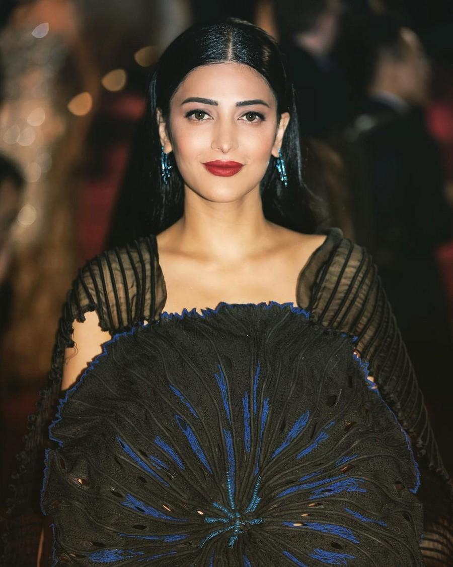Shruti Haasan 9