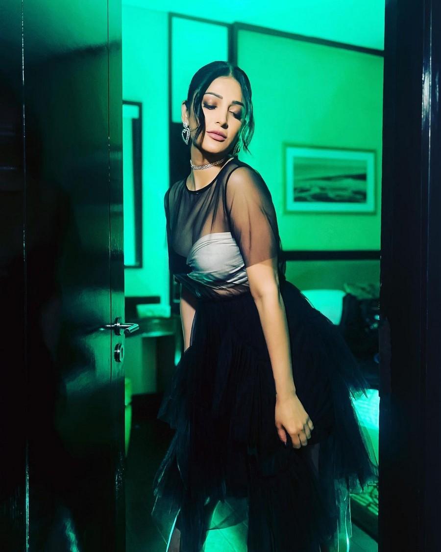 Shruti Haasan 10