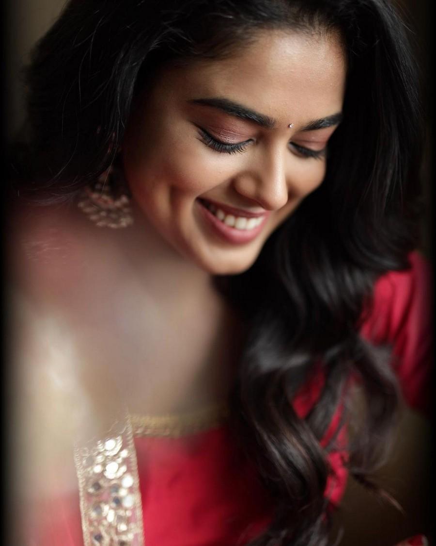 Siddhi Idnani 10