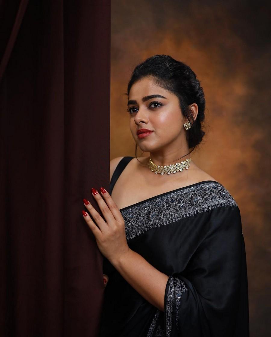 Siddhi Idnani 3