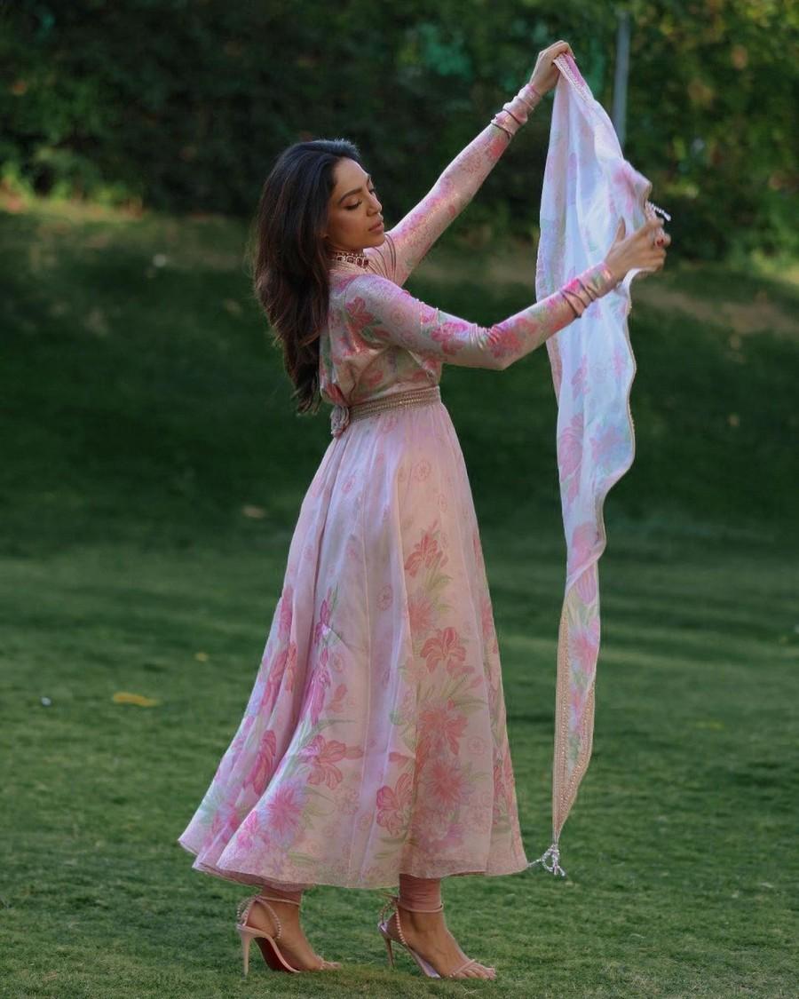 Sobhita Dhulipala 8