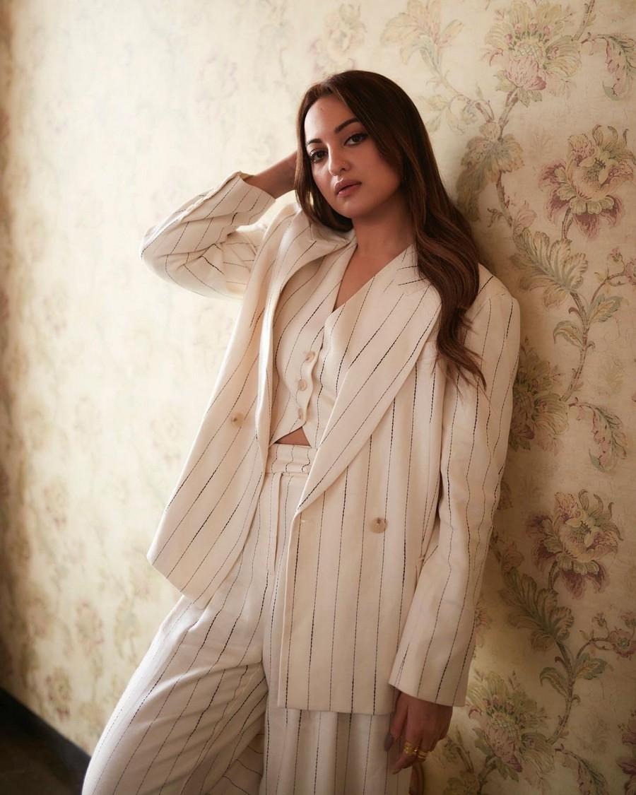 Sonakshi Sinha 7