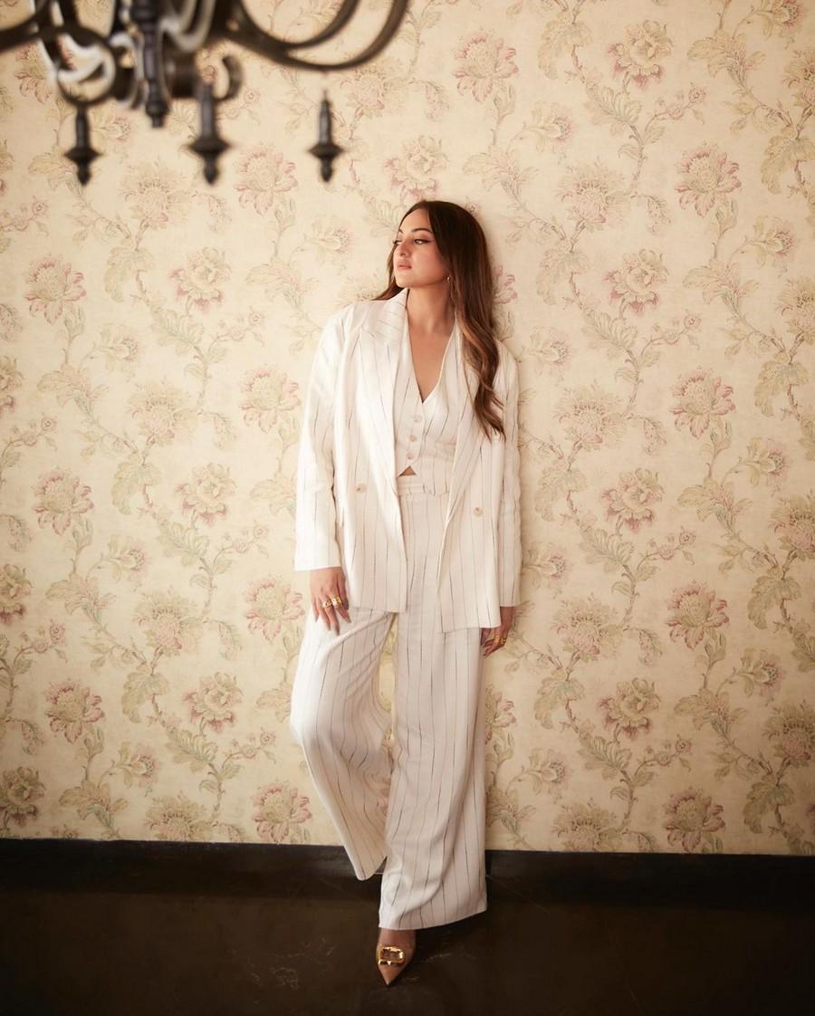 Sonakshi Sinha 8