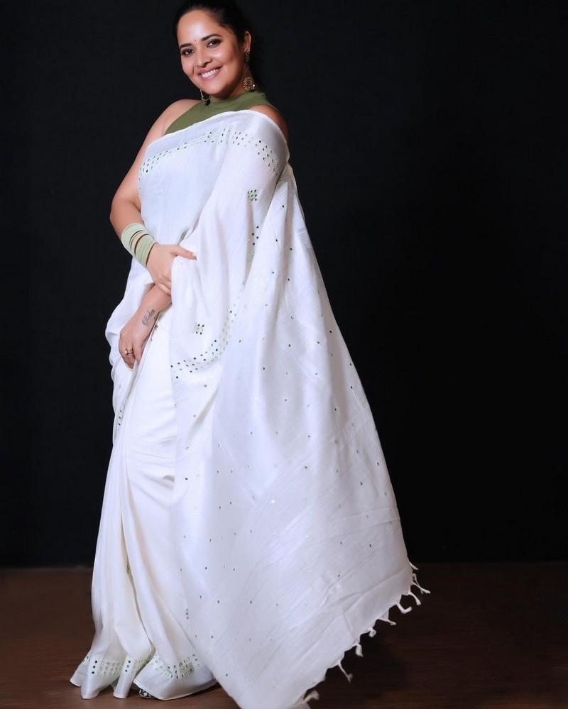 Anasuya Bharadwaj 1