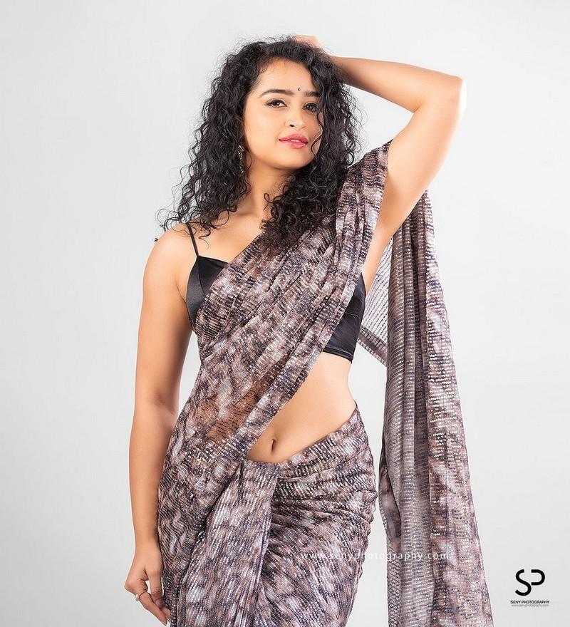 Apsara Rani 11