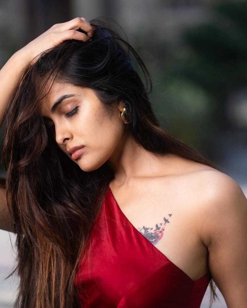 Divi Vadthya 3