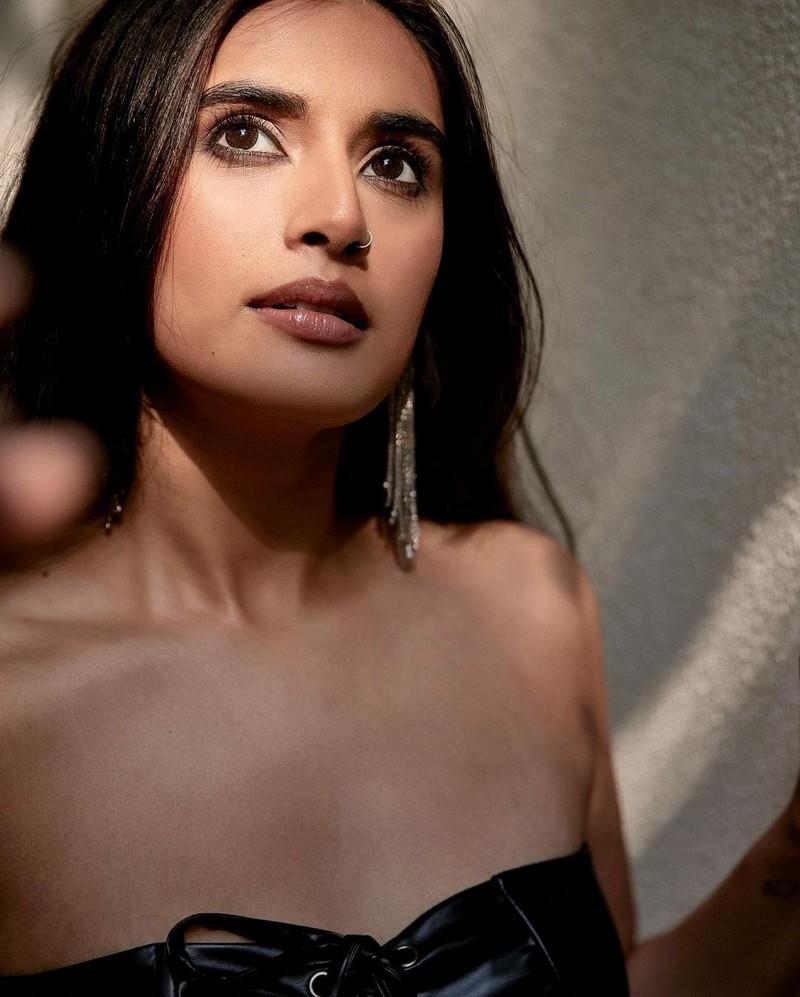 Divyansha Kaushik 7
