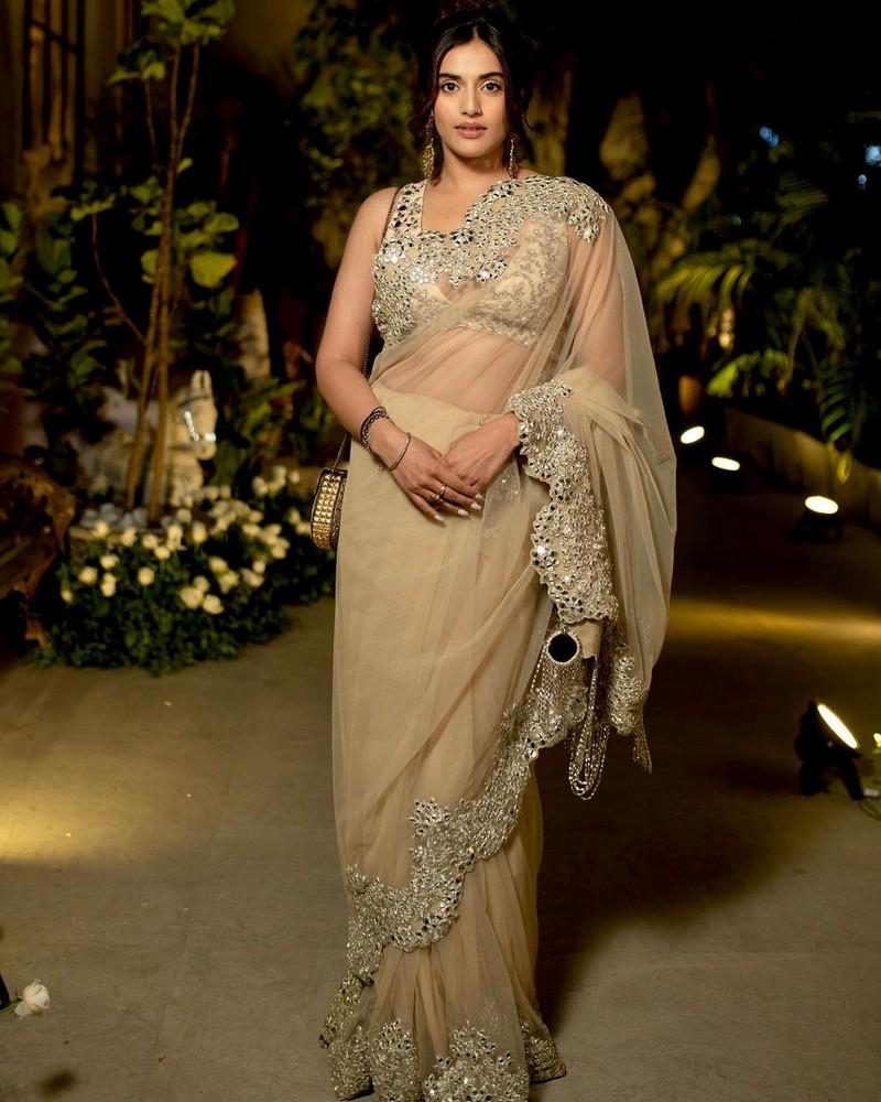 Divyansha Kaushik 10