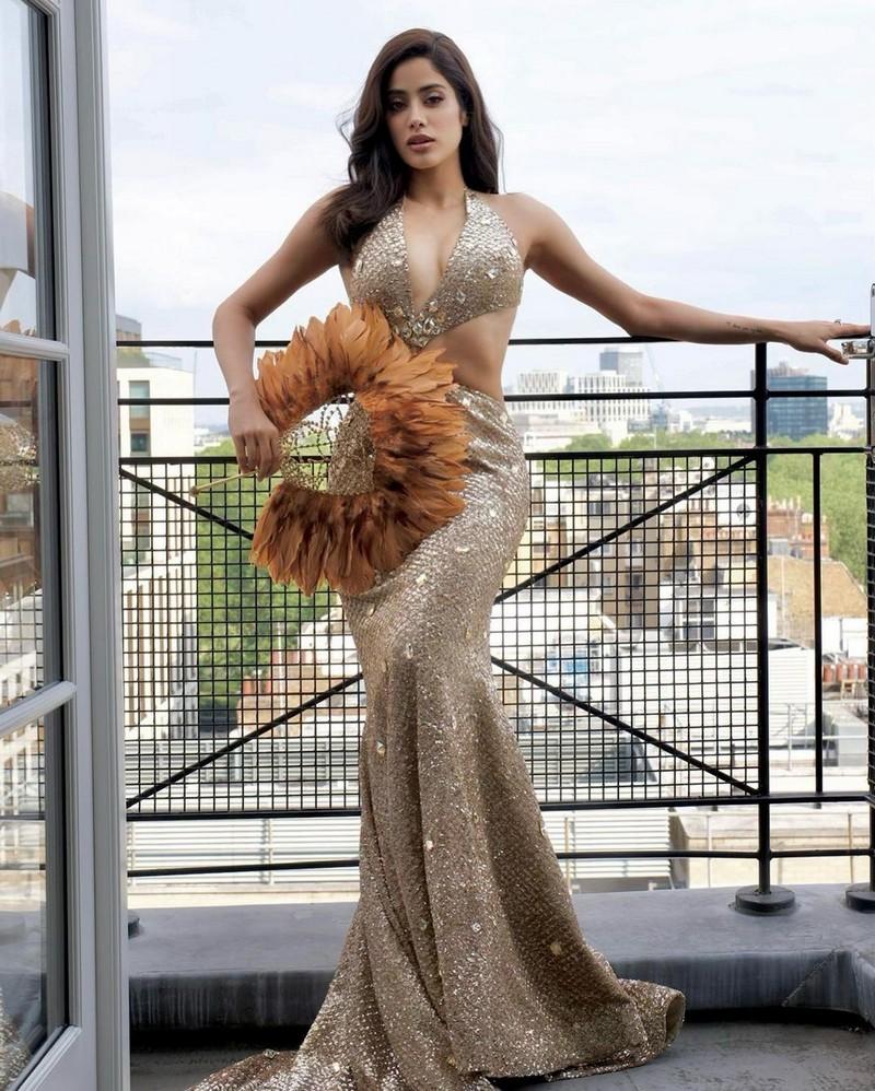 Janhvi Kapoor 1