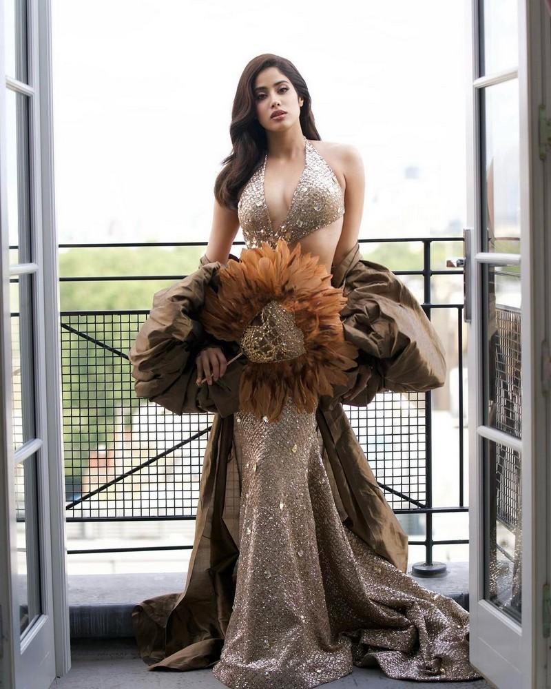 Janhvi Kapoor 2