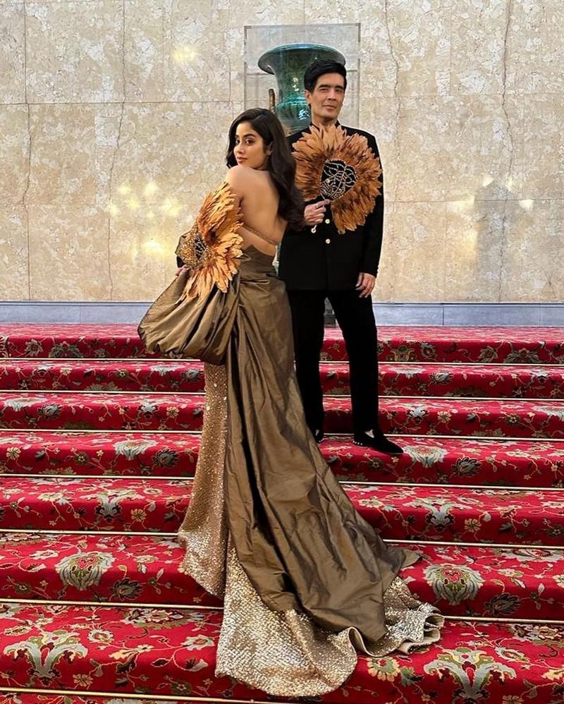Janhvi Kapoor 7
