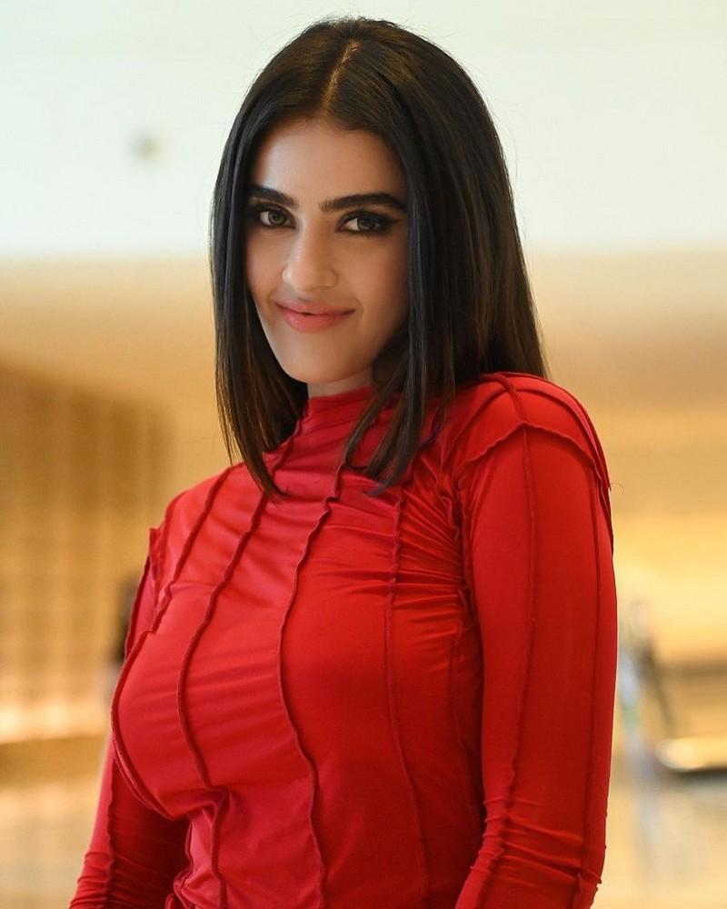 Kavya Thapar 11