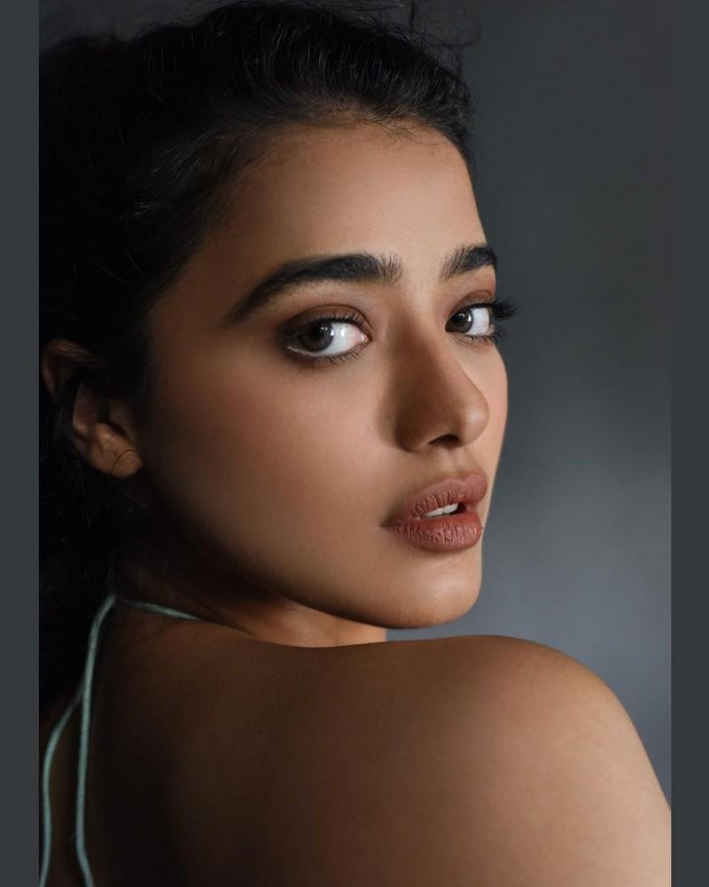 Ketika Sharma 1