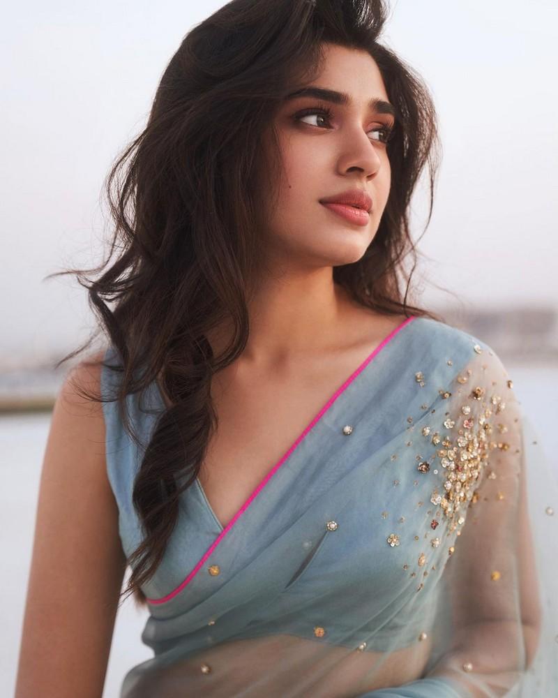 Krithi Shetty 11