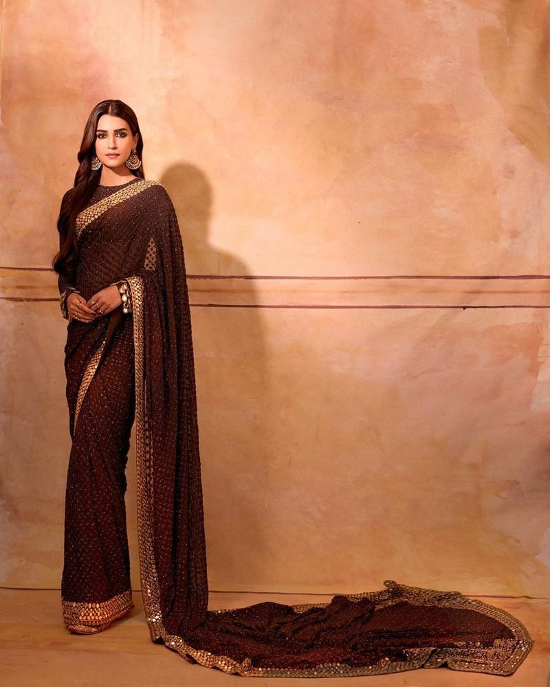 Kriti Sanon 8