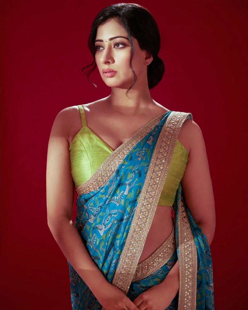 Niharica Raizada 14
