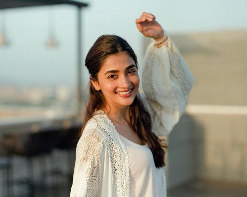 Pooja Hegde 8
