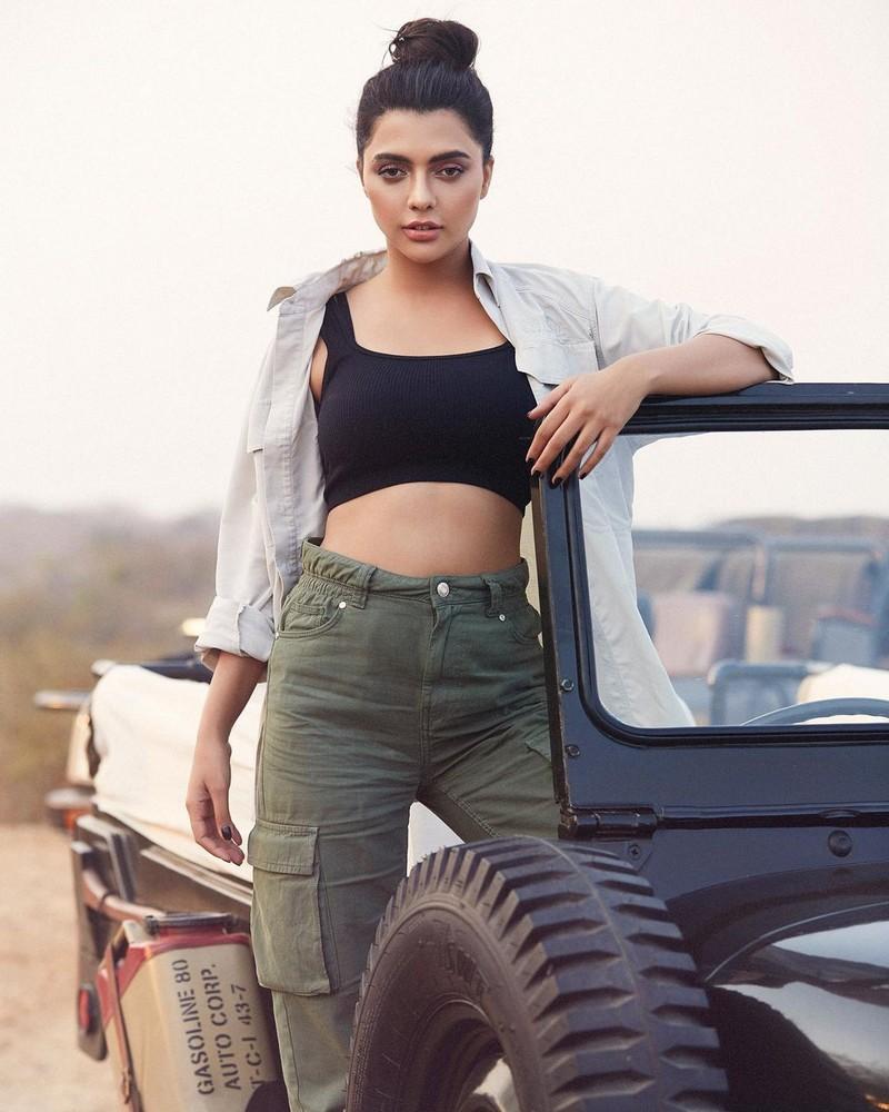 Ruhii Siingh 11