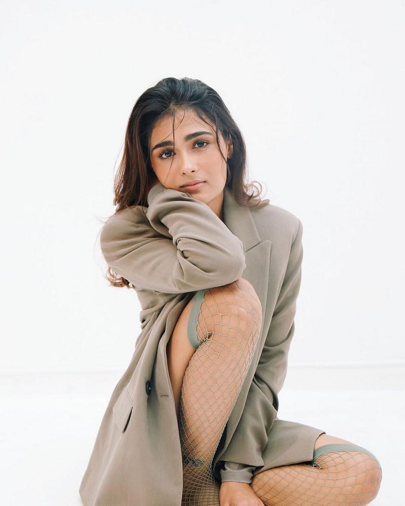 Shalini Pandey 9