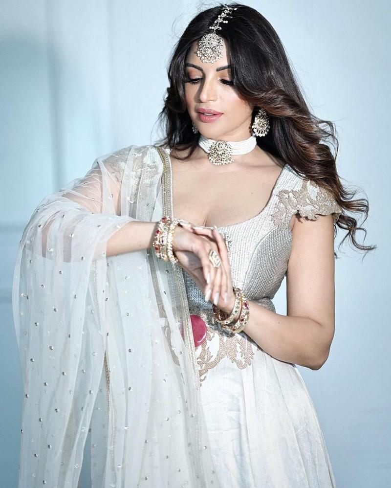 Shama Sikander 5