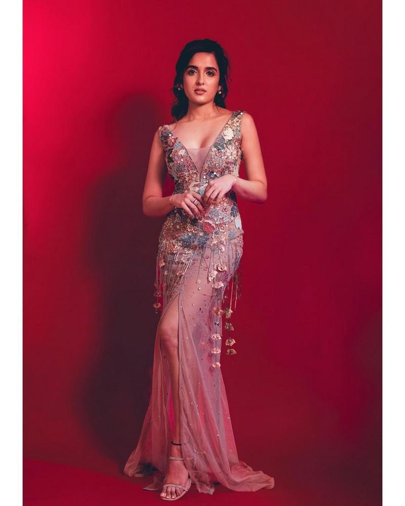 Shirley Setia 2