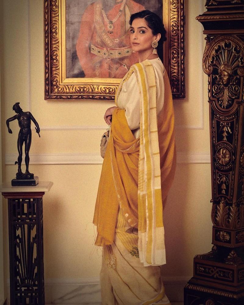 Sonam Kapoor 10