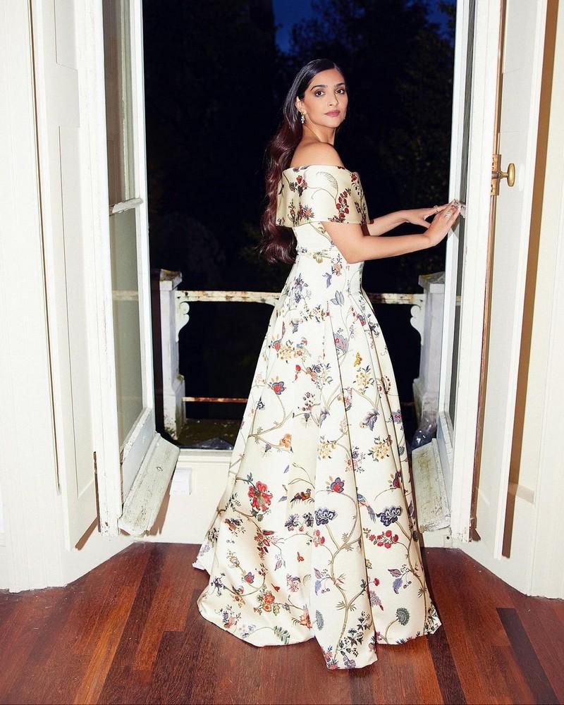 Sonam Kapoor 6