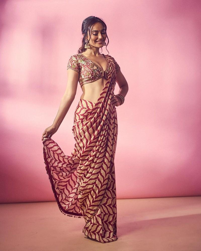 Surbhi Jyoti 2