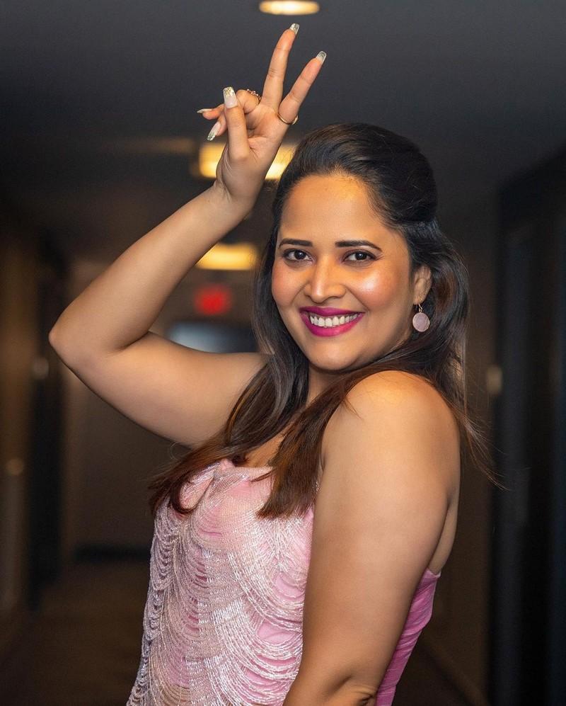 Anasuya 12