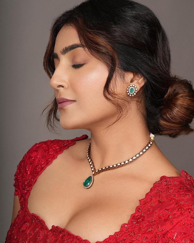 Avantika Mishra 5
