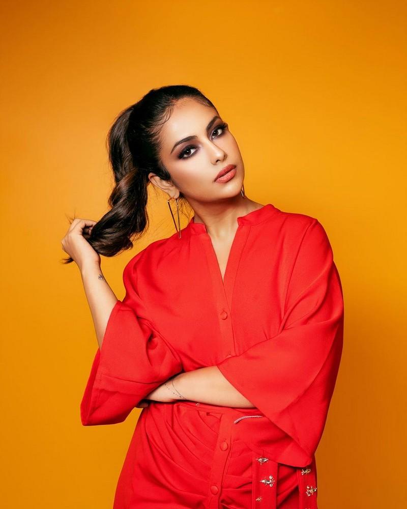 Avika Gor 3