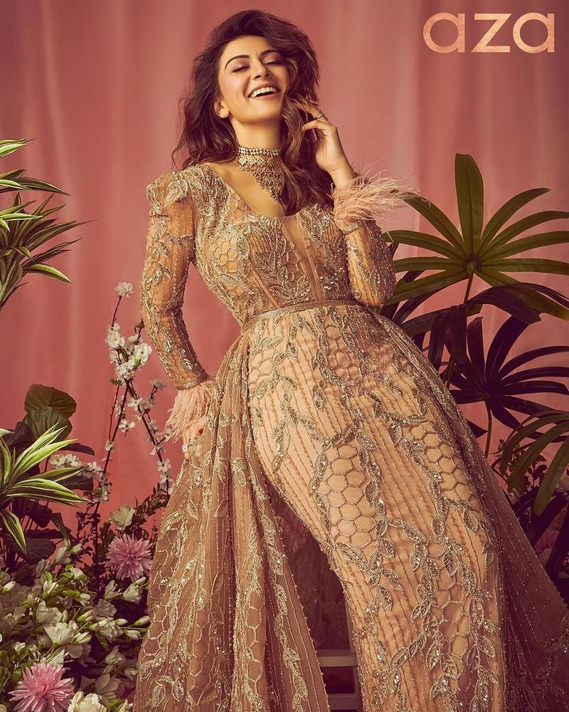 Hansika Motwani 9